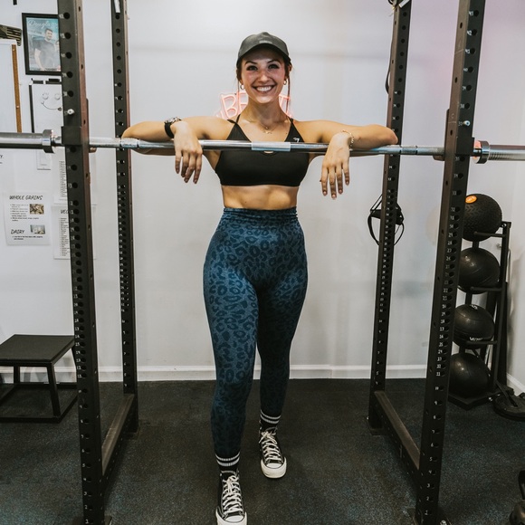 Meet your Posher, Bryn - Picture 1 of 16